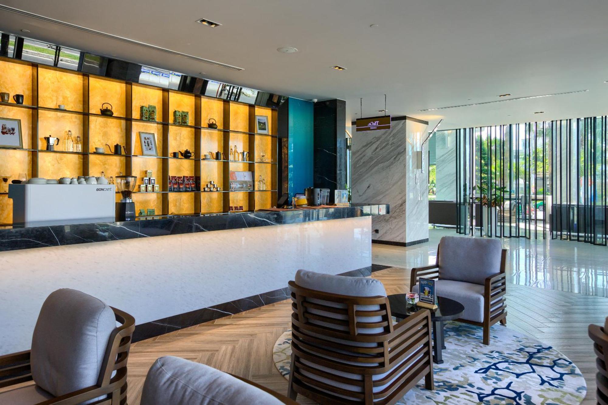 Hilton Garden Inn Da Nang Exterior photo