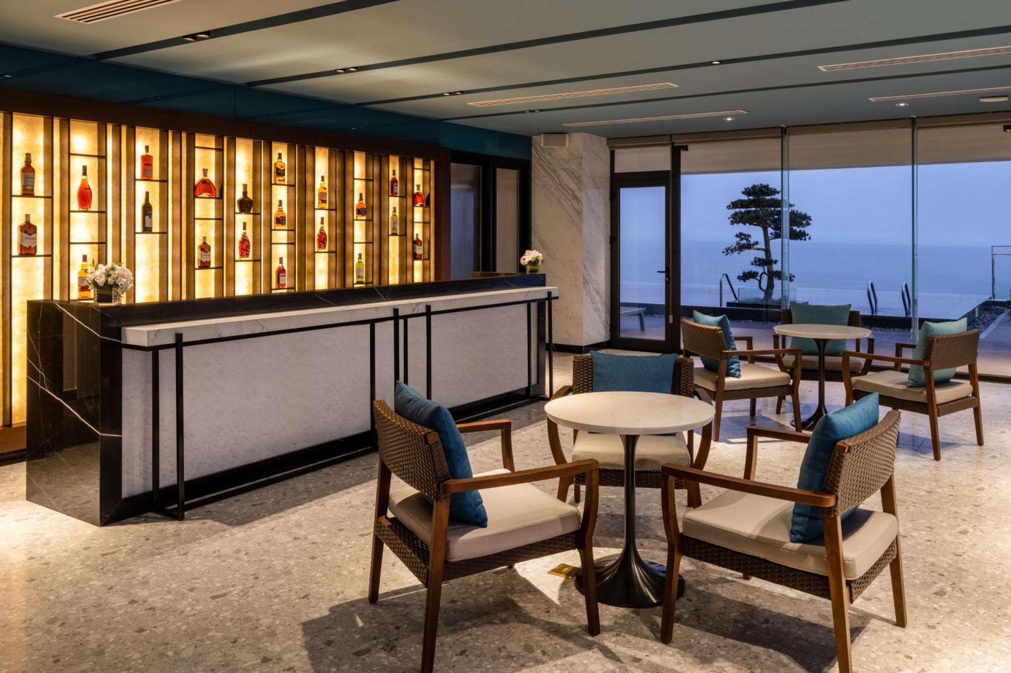 Hilton Garden Inn Da Nang Exterior photo