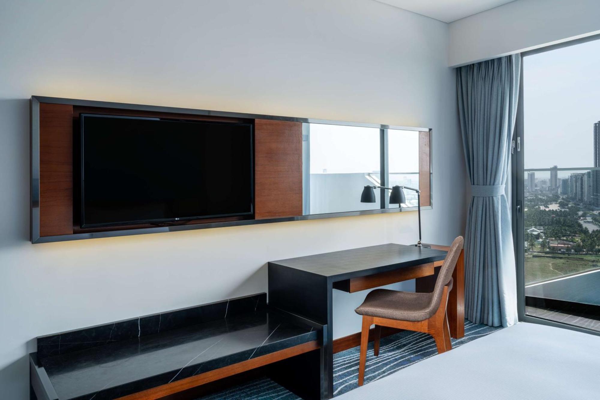 Hilton Garden Inn Da Nang Exterior photo