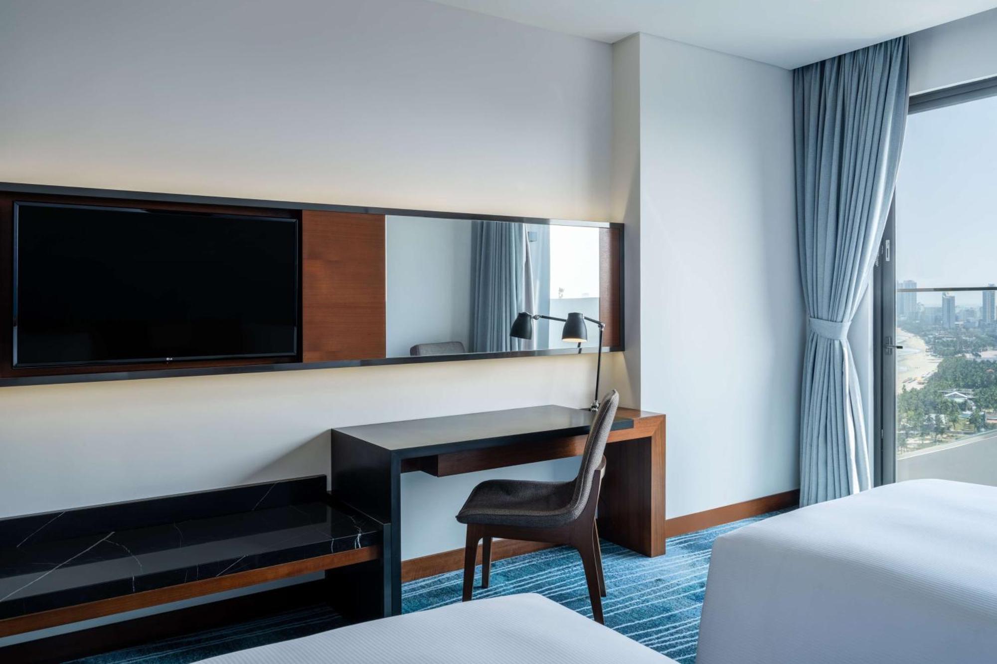 Hilton Garden Inn Da Nang Exterior photo